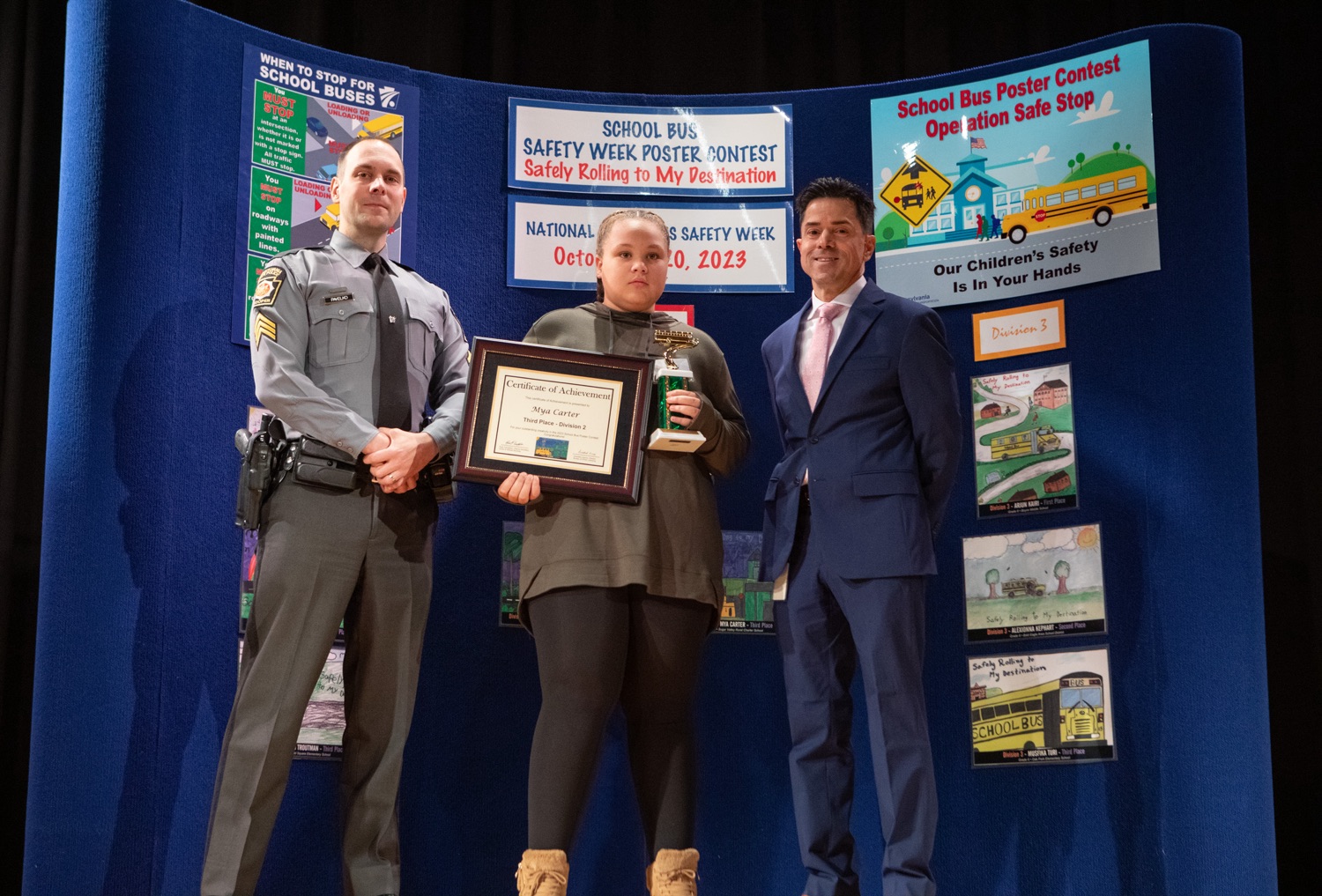 Division 2, Third Place Winner Poses with PA State Police and PennDOT Staff